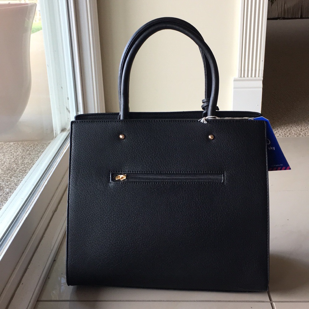 ✨GLAM BLACK TOTE✨ - Picture 4 of 8